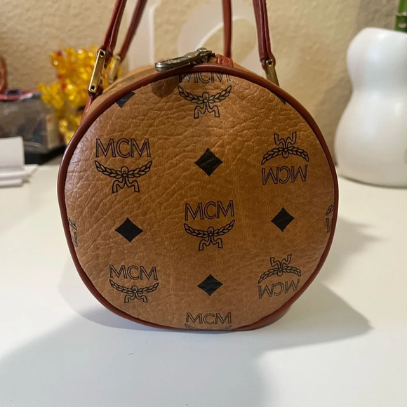MCM Bag - Picture 7 of 13